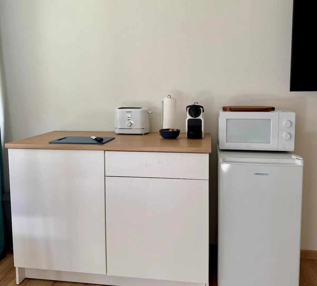Cozy & Central - New Room In Basel, Gundeli Lägenhet Basel